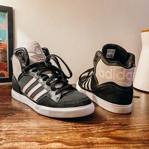 Super Rare Adidas Originals Extaball Sneaker/Shoes